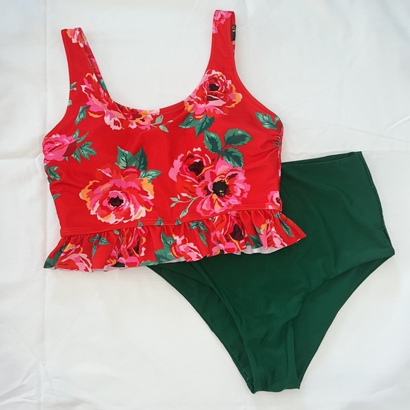 Floral Bikini set - Picture 2 of 9